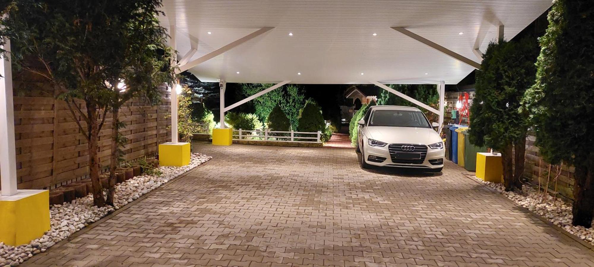 Club-Austria Residence (Adults Only) Buşteni Exterior foto